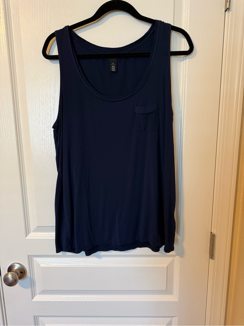 White House Black Market Navy Scoop Neck Tank with Pocket